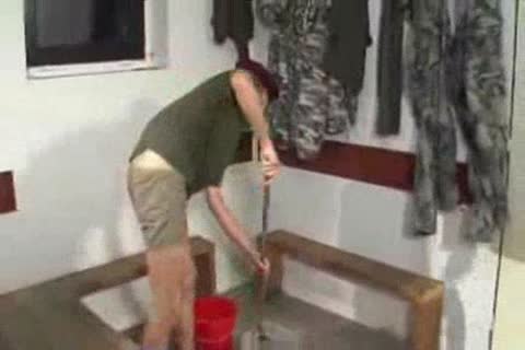 Militares em foda a tres - JRDONM