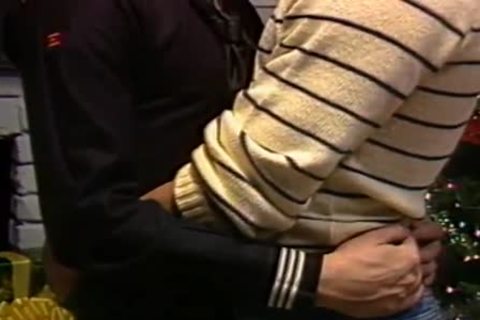 bestfriends02-Scene7-greetingsSvideo scene