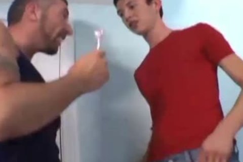 kinky daddy copulates his willing twink
