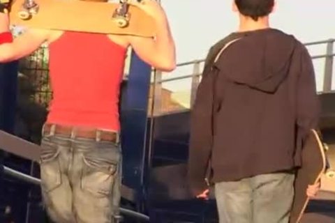 nude British Skateboarders