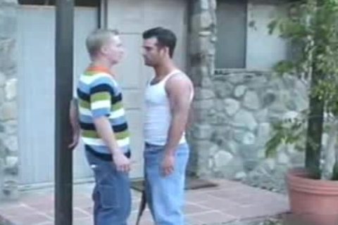 Country man pokes twink