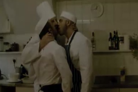 M3N 4T W0RK H0T AND SW34TY SC3/4