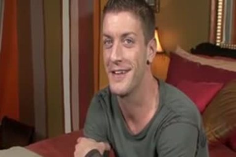 Luscious men enjoy gangfuck