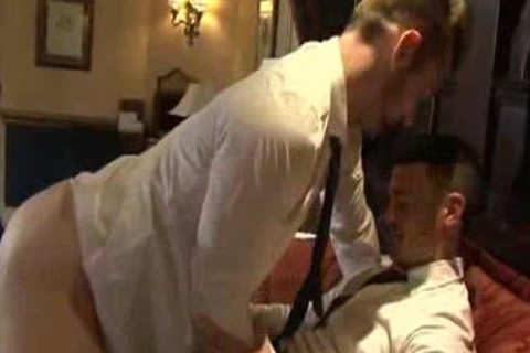 Muscled partner craving hard pounding