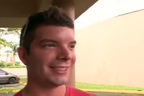 eager pretty men fuck In A Restaurant