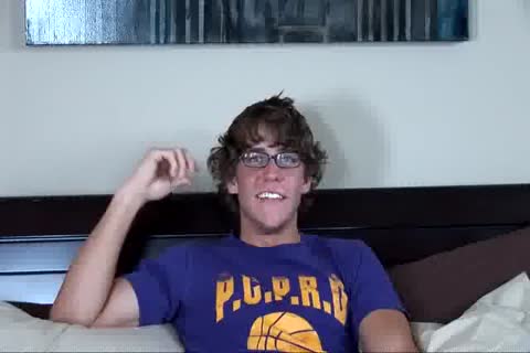 Zack Jerks his big knob