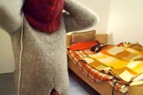 WF20080416 Lopi catsuit