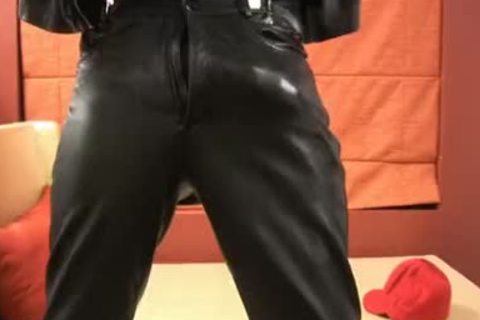 dark Hard Muscle Solo