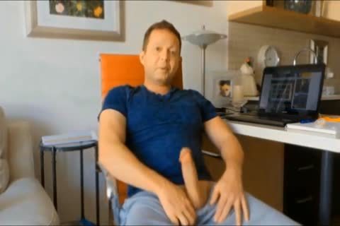 I Love Watching Straight men stroking To pussy Porn And Then I Love To Eat Their cum.