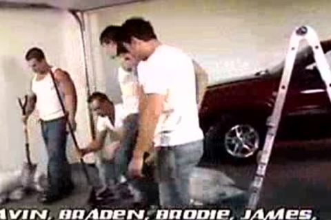 5 twinks And A Garage.