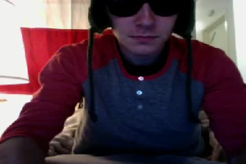 Snowboard dude Jerks And cum -- GayDudeca