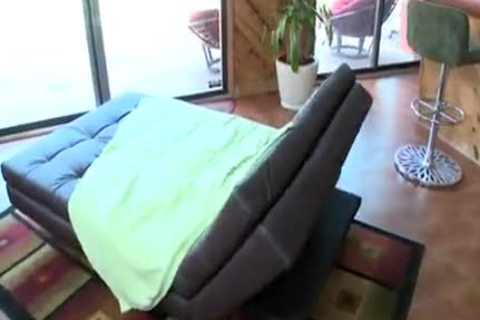 slutty Stepfather engulfing large 10-Pounder