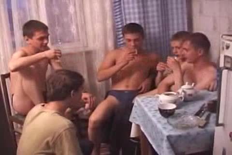 Russian Gay Videos at GayPorno.FM