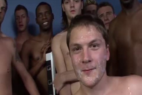 horny fellow likes bareback Bukkake gangbang