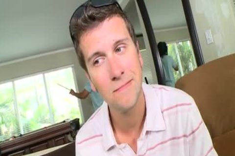 White chap gets Owned