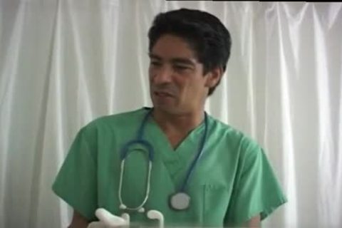 guy In Glasses receives A handjob From Doc