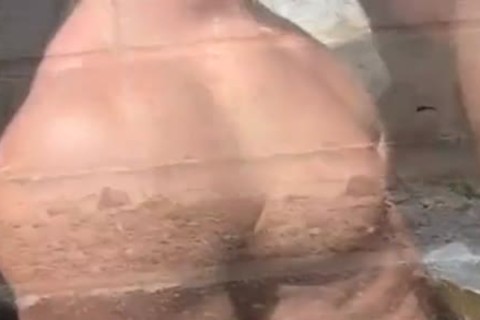 [GVC 402] Outdoor penis sucking