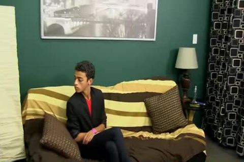 twink Dustin Cooper Enjoys Sitting On Prestons biggest 10-Pounder