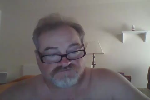 Huggybear's web camera Show