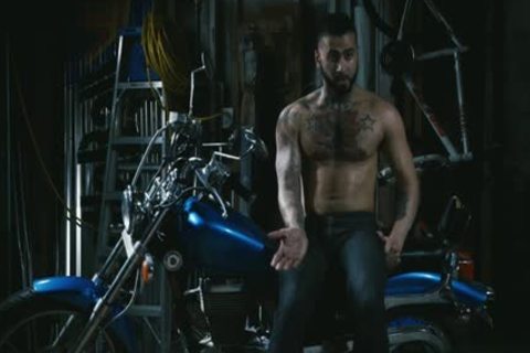 Latin gay Dp And semen flow