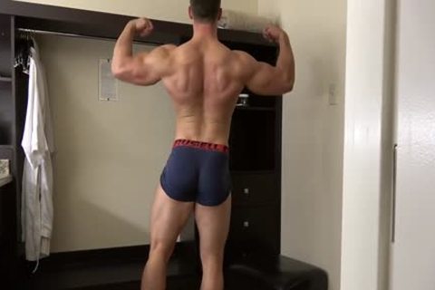Max Muscle