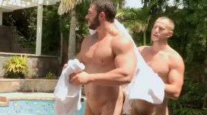 Arnie & Blake: bareback - painfully pleasure