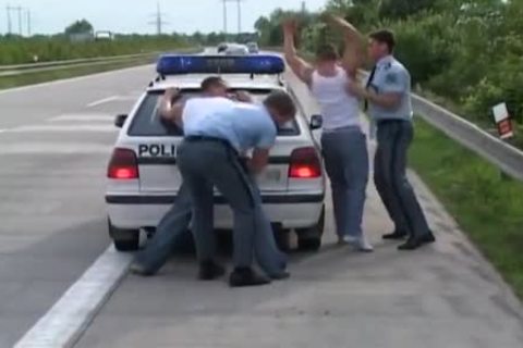 messy Cop