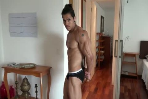 Muscle wishes for nailing in HD