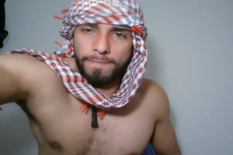 kinky pumped up Arab Jerks Off And Cums