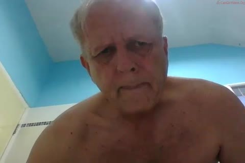 massive Dicked daddy wanking 021