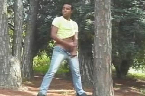 tasty chap Showing His shlong lastly Finds An Available Fucker