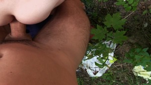 Outdoor POV fuck with a 10-Pounder-crazed teen babe