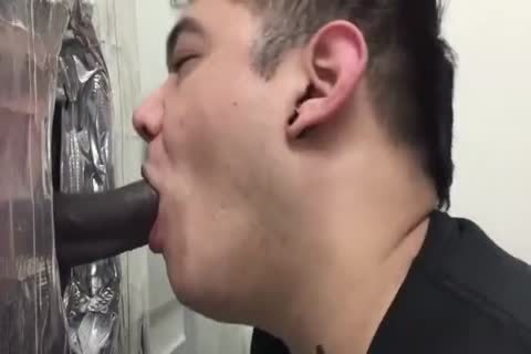 Hung Uncut darksome guy Cums At The Gloryhole