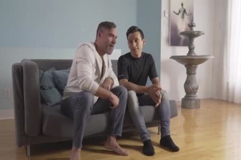 Bareback hard pounding in tandem with jock