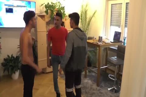 dominant Feet
