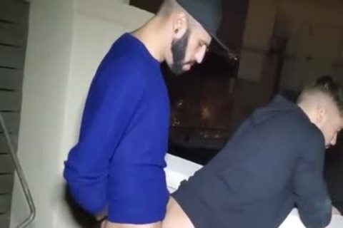 Ev - His neighbor hammered Him On The Rooftop With Romeo Davis And Dann Grey