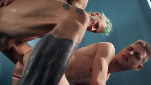MEN: Inked american twink desires spanking