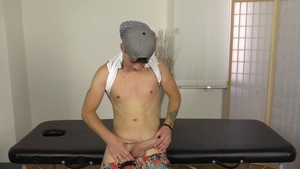 EastBoys.com: Bends over live on cam along with cute twink boy