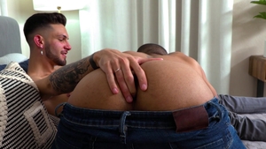 Stagcollective: Muscle piercing caucasian amateur masturbating