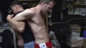 Gut Punching amoral Vs Steven Thomas