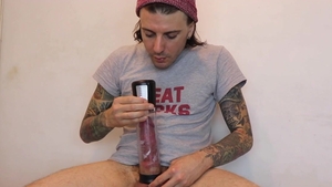 AlternaDudes: Solo hairy fun with toys