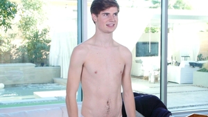 GayRoom - Travis Berkley having fun with Travis