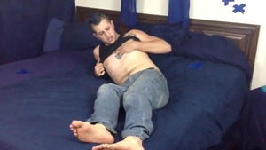 AlternaDudes: Punk Jock next to Jake Mancini jacking off