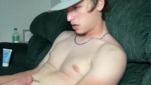 Fit American teen Wanks On cam