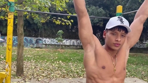 EastBoys.com - Twink cumshot video