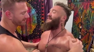 Getting Railed while Massaging Is dirty [ONLYFANS]