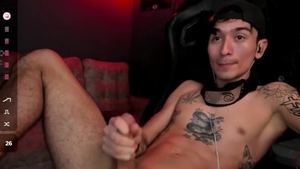Colombian lad Wanks On cam