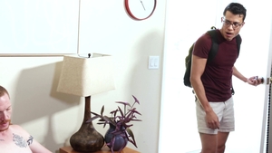 Family Dick: Florien Can't Wait for Stepdaddy's Big Cock
