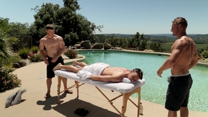 Next Door Originals: Kisses and Pounds from Jake