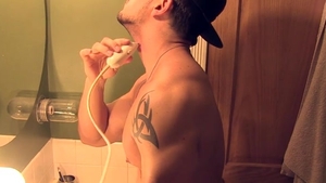 americanmusclehunks: Joey D's Big Cock Frenzy
